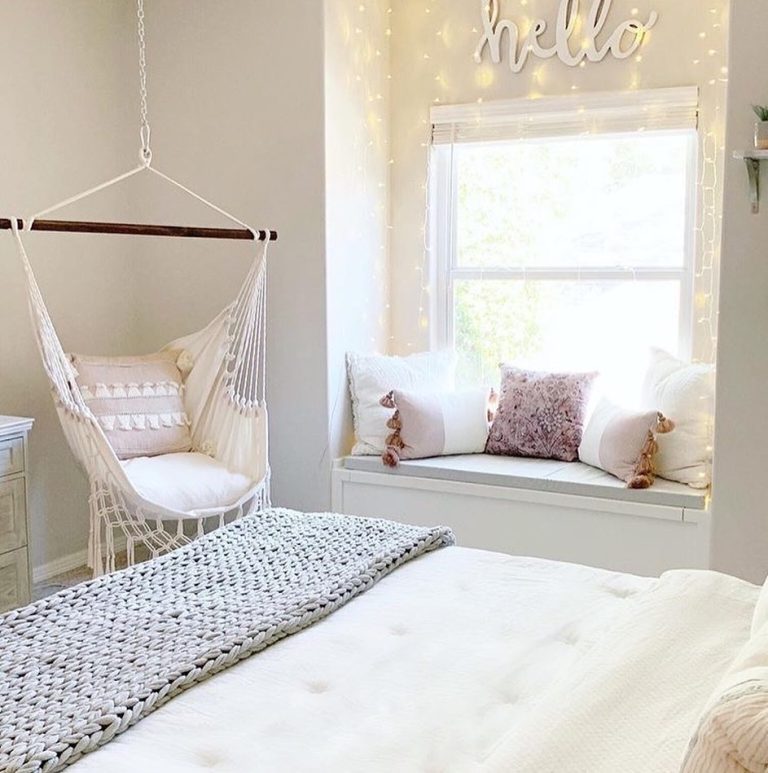 35 Teen Bedroom Decor Ideas That Combine Style, Comfort, and ...