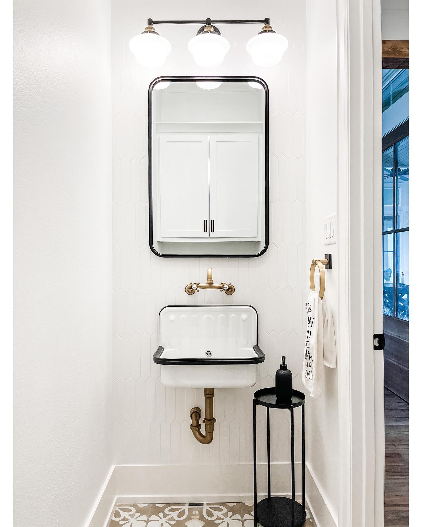 35 Half Bathroom Ideas to Transform Tiny Spaces with Style and Functionality - placeideal.com
