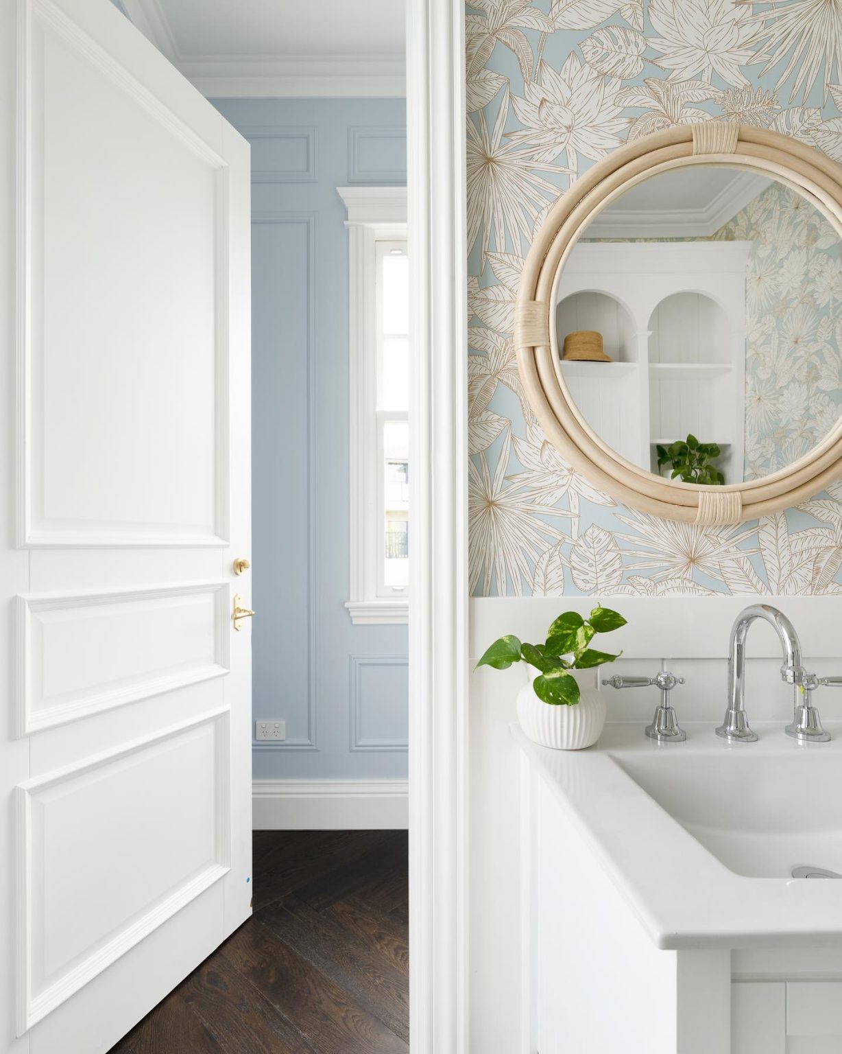 30 Bathroom Door Ideas: Transform Your Space with Stylish, Modern, and ...