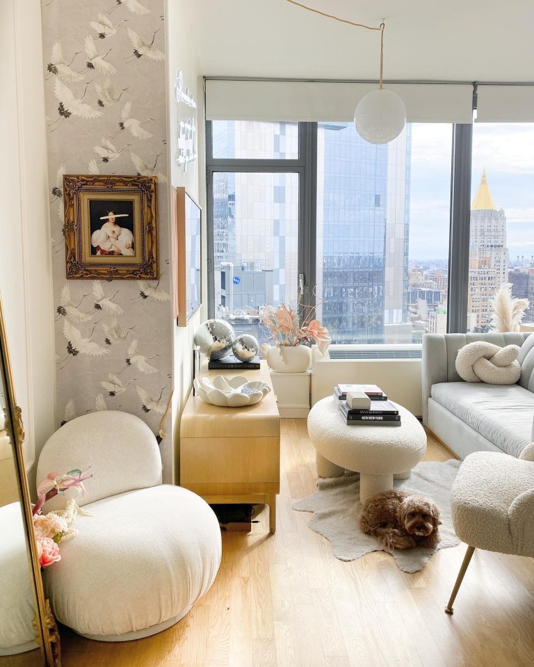 Picture of 25 Tiny Apartment Ideas: Stylish and Cozy Solutions for Small Spaces ...