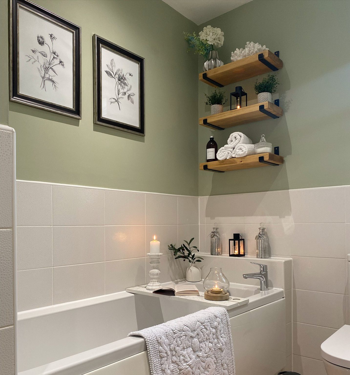 View of 30 Stunning Apartment Bathroom Decor Ideas to Transform Your Small ...