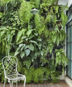 25 Garden Wall Decor Ideas to Transform Your Outdoor Space with Style ...