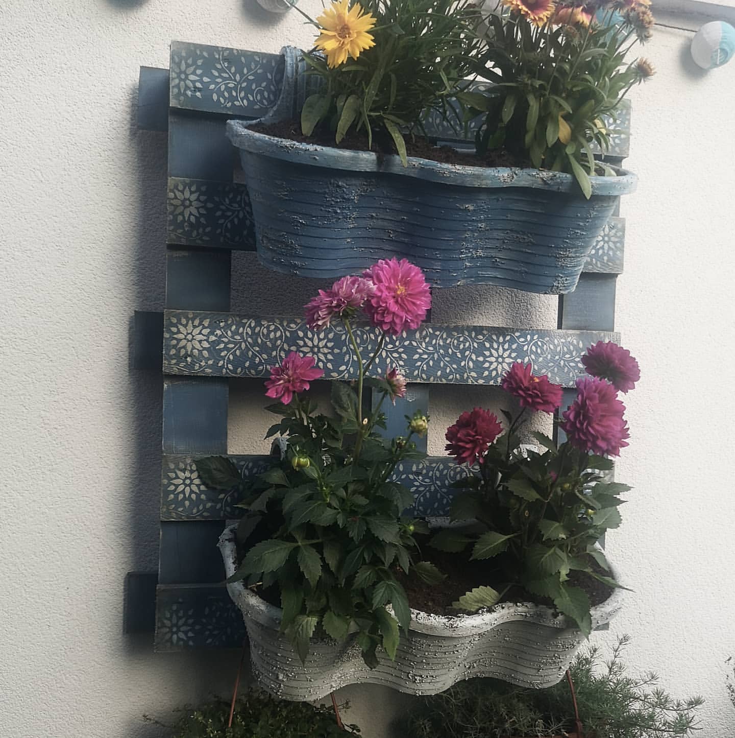 25 Garden Wall Decor Ideas to Transform Your Outdoor Space with Style ...