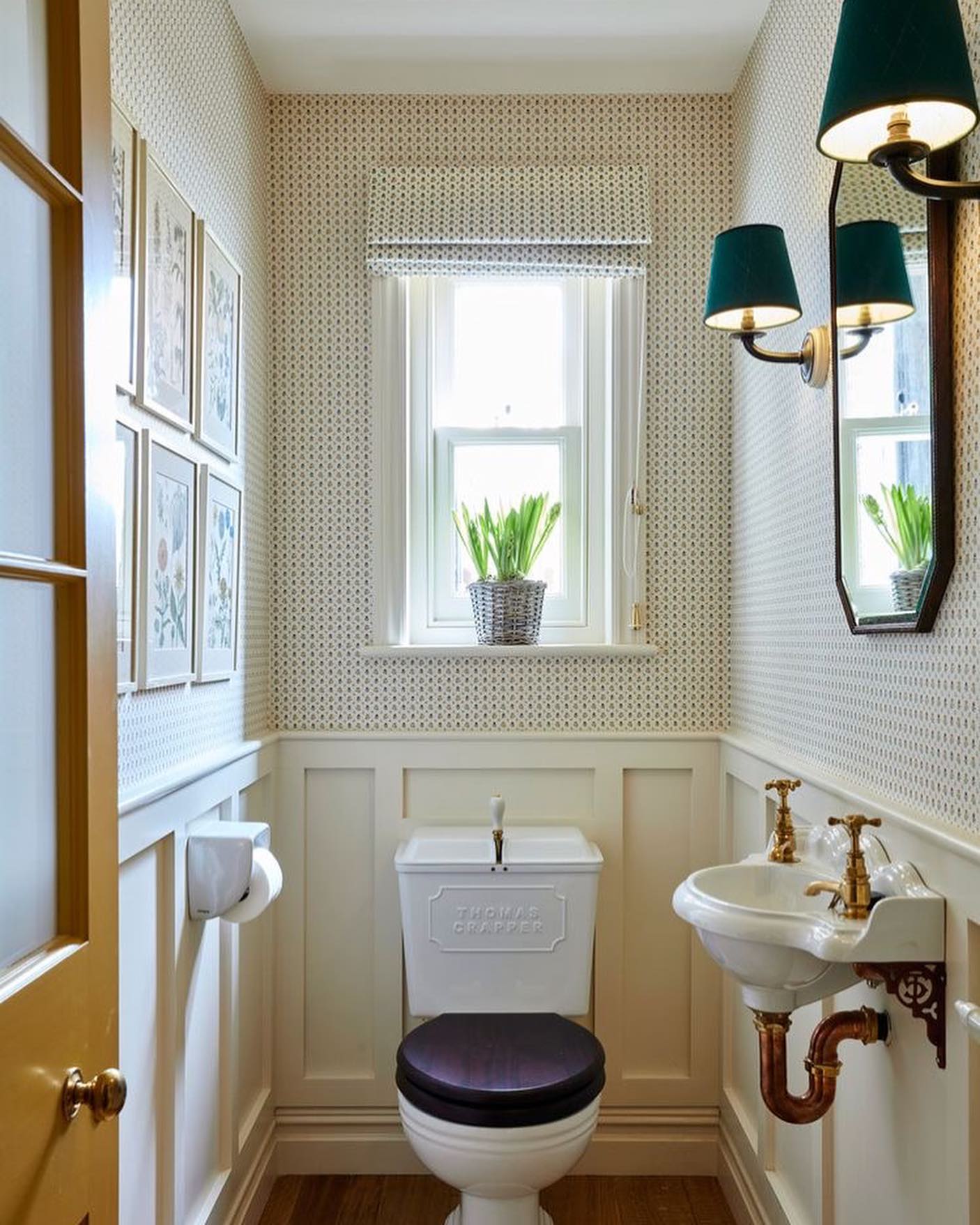 35 Half Bathroom Ideas to Transform Tiny Spaces with Style and ...