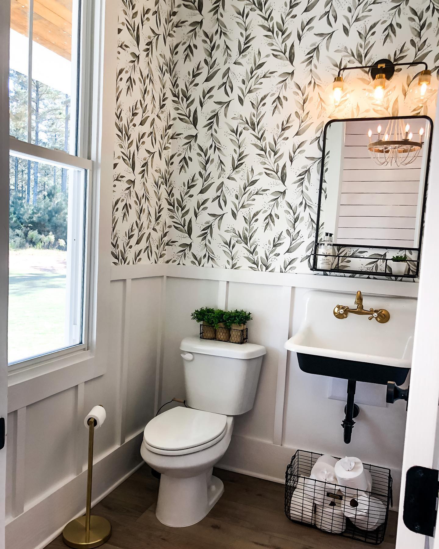 35 Half Bathroom Ideas to Transform Tiny Spaces with Style and ...