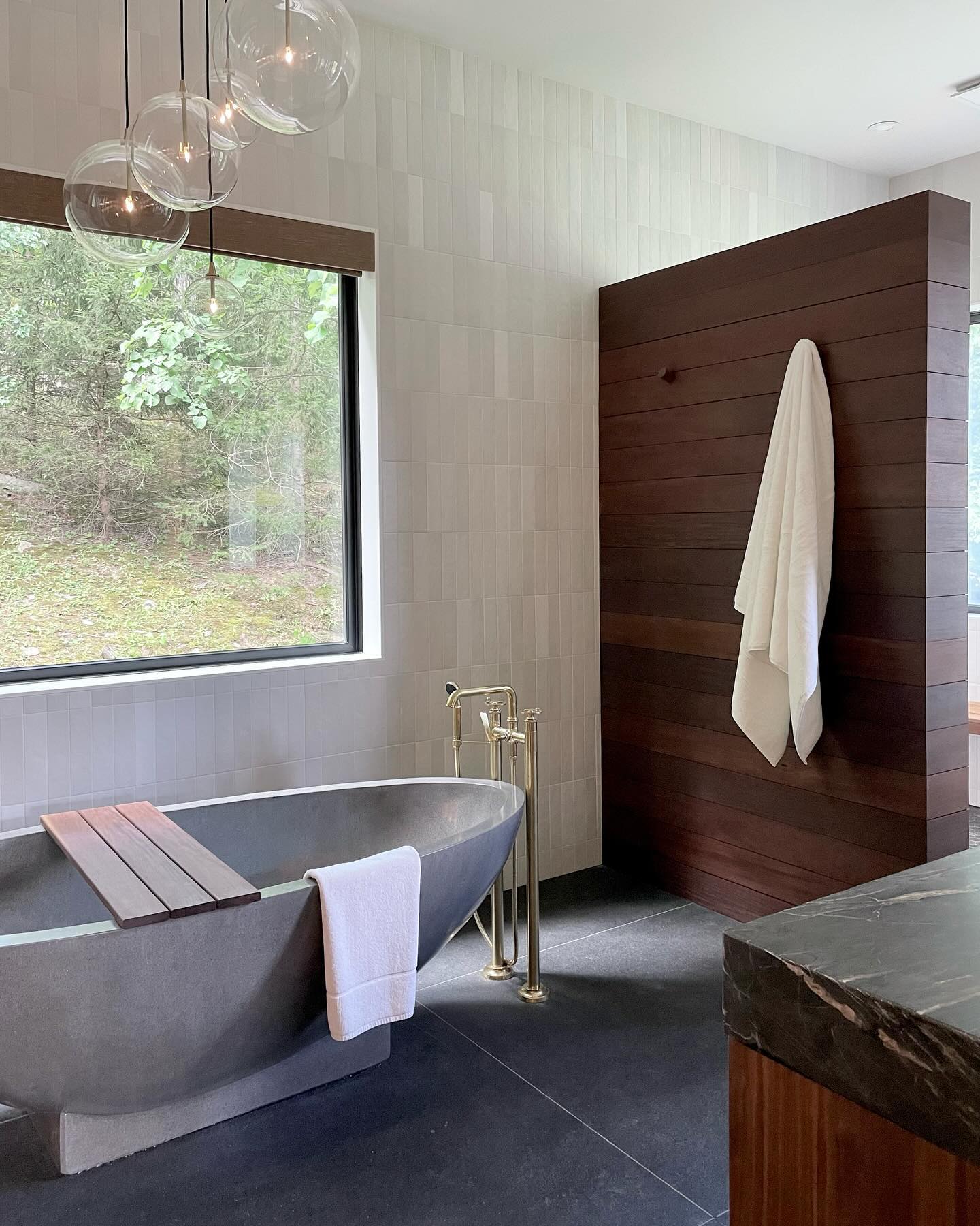24 Organic Modern Bathroom Ideas to Transform Your Home into a Tranquil ...