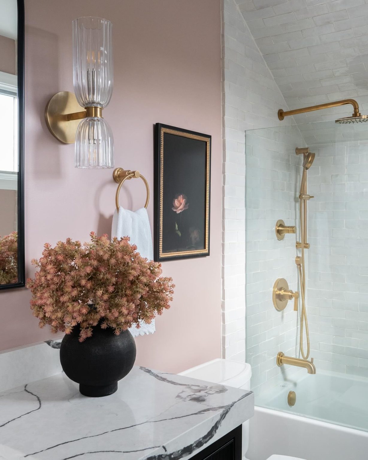 25 Guest Bathroom Ideas That Will Impress Your Guests – Stylish and ...