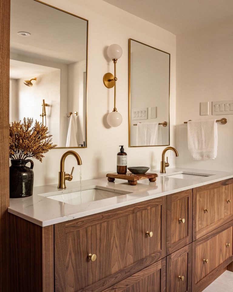 30 Stunning Apartment Bathroom Decor Ideas to Transform Your Small ...