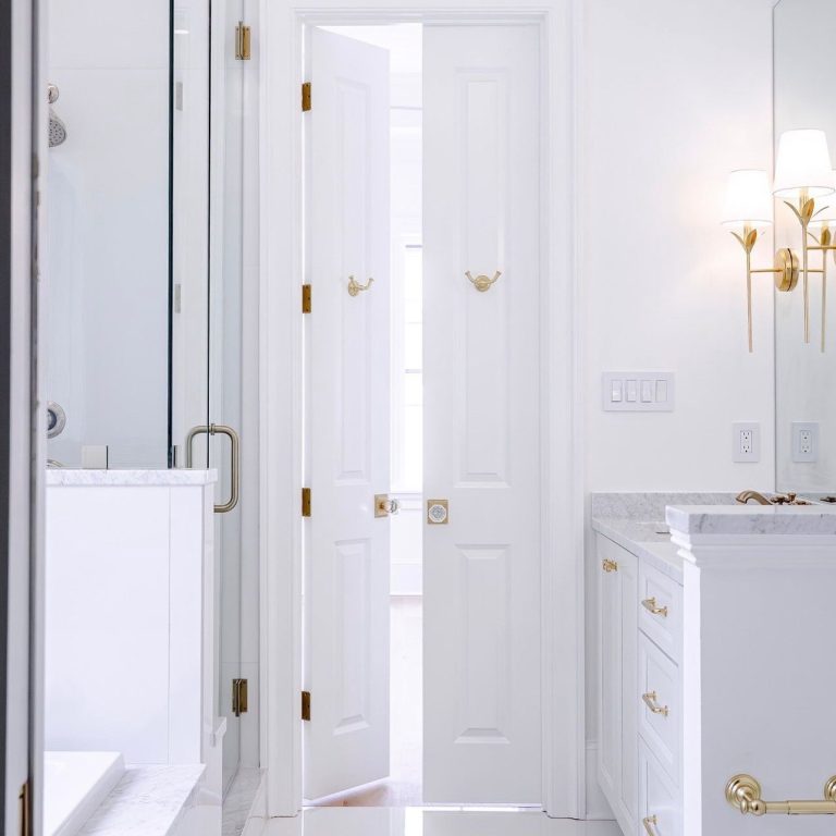 30 Bathroom Door Ideas: Transform Your Space with Stylish, Modern, and ...