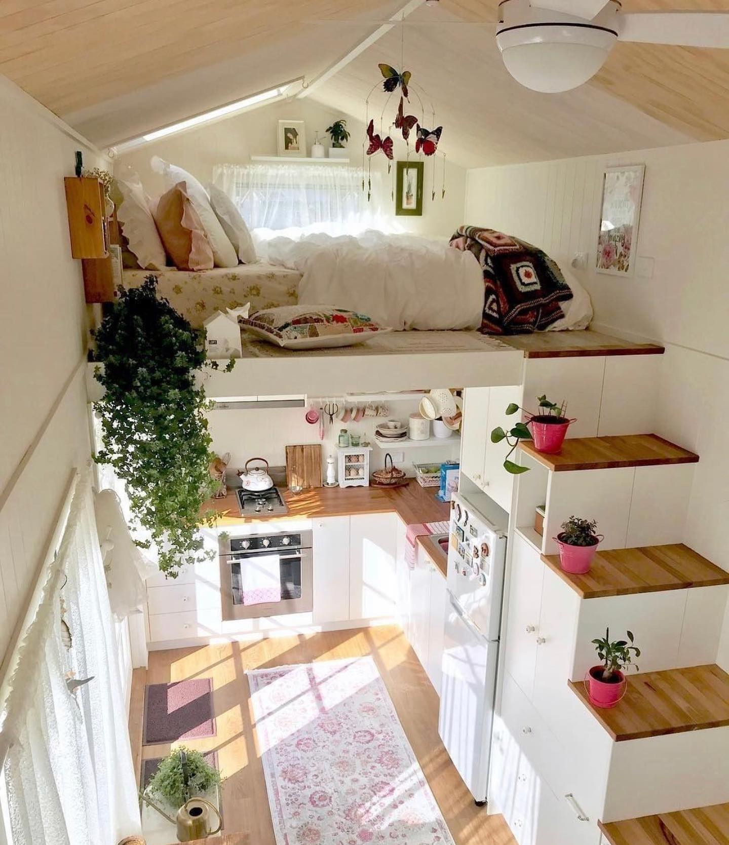 25 Tiny Apartment Ideas: Stylish and Cozy Solutions for Small Spaces ...