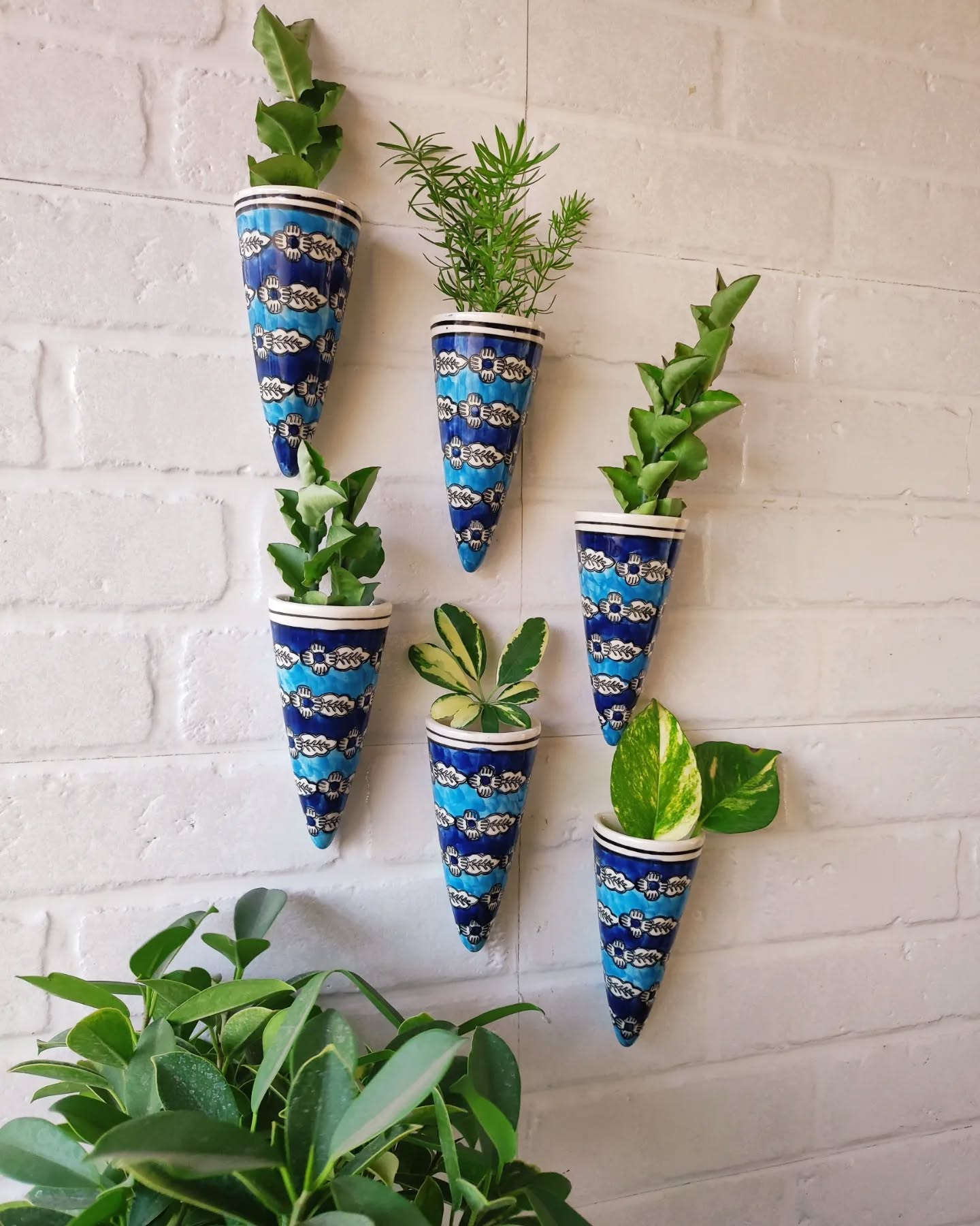 25 Garden Wall Decor Ideas to Transform Your Outdoor Space with Style ...