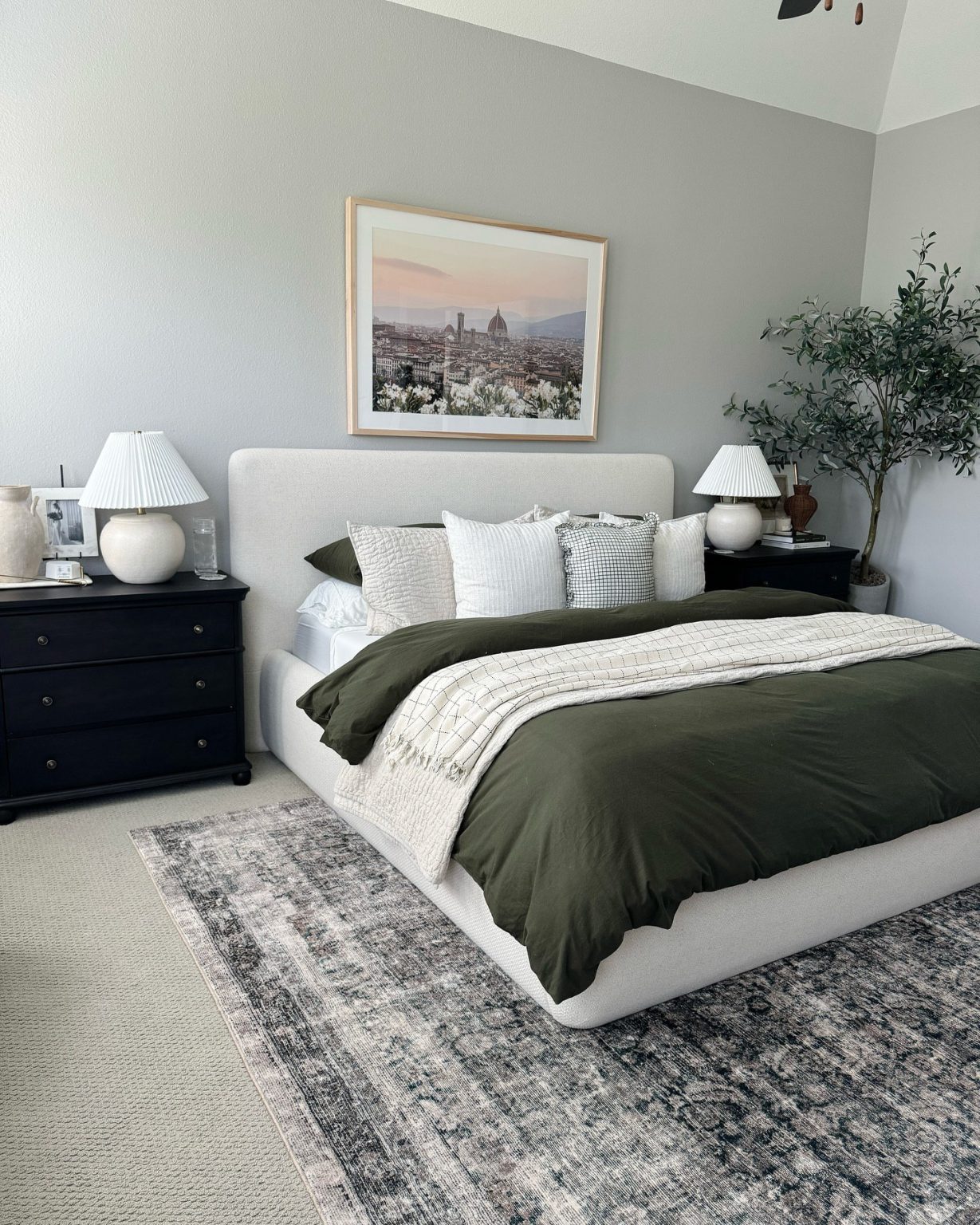 30 Cozy Master Bedroom Decor Ideas for a Relaxing and Stylish Retreat ...