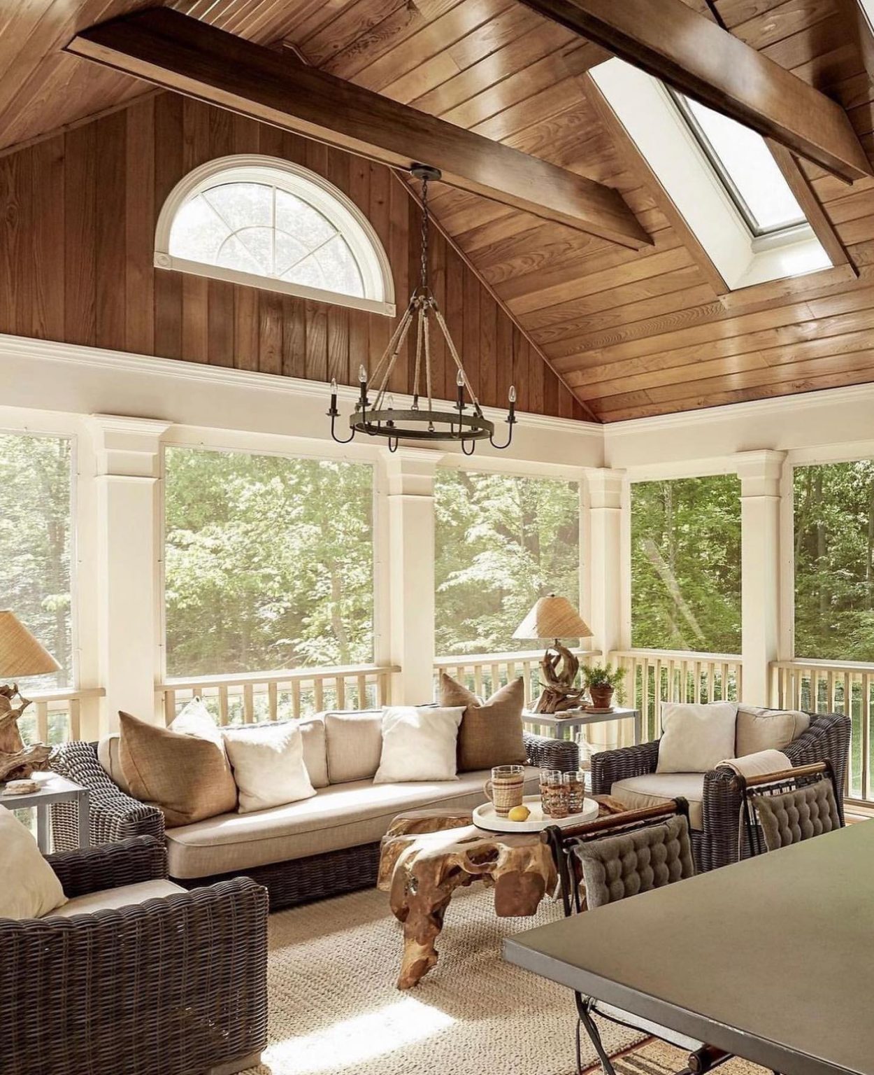 30 Screened-In Porch Decorating Ideas to Transform Your Outdoor Space ...
