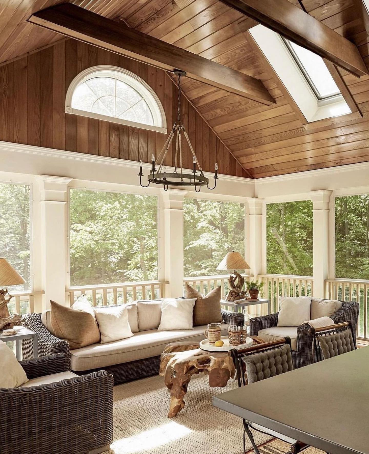 30 Screened-In Porch Decorating Ideas to Transform Your Outdoor Space ...