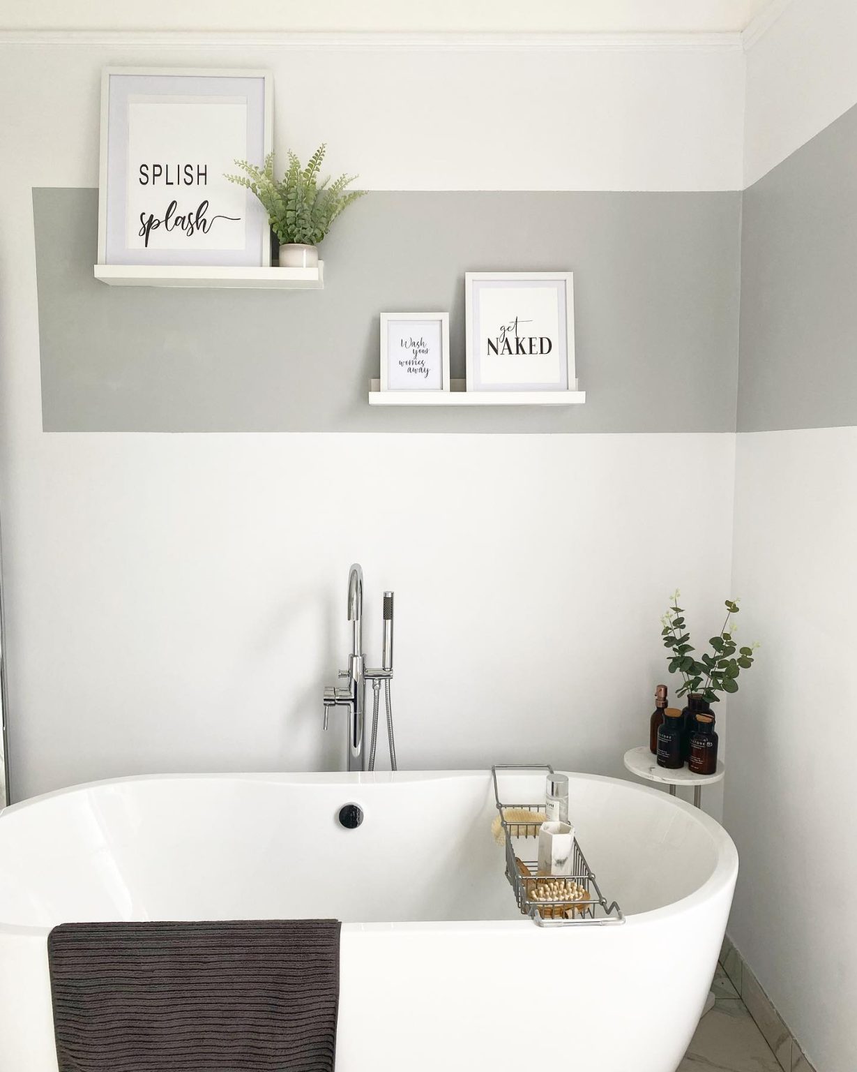 28 Bathroom Paint Colors 2025: Trendy Shades & Ideas to Refresh Your ...