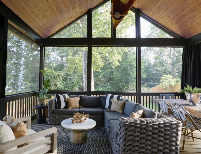 30 Screened-In Porch Decorating Ideas to Transform Your Outdoor Space ...