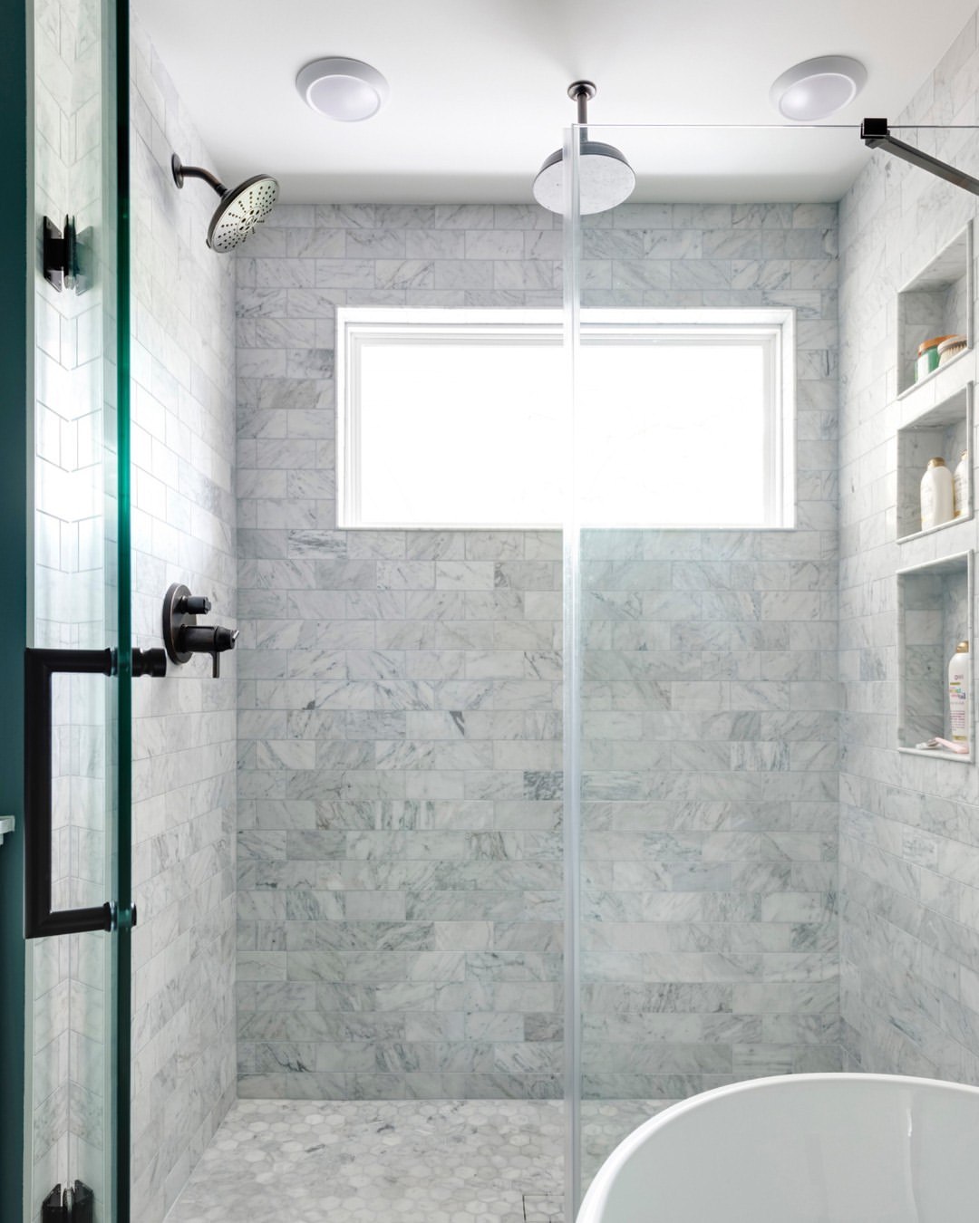 30 Bathroom Tile Ideas: Trendy and Timeless Designs for a Stunning ...