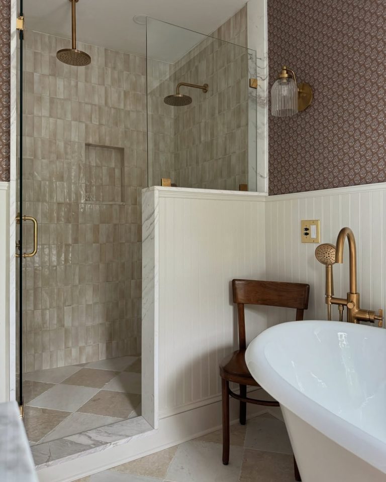 30 Bathroom Tile Ideas: Trendy and Timeless Designs for a Stunning ...