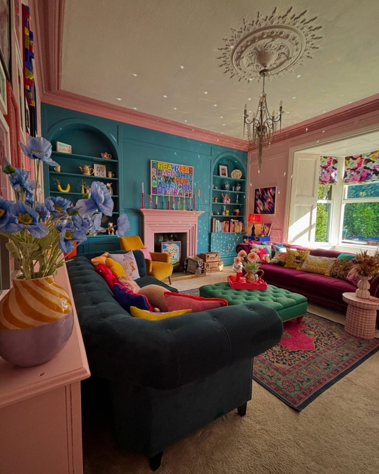 25 Living Room Colors 2025: Trendy Combinations and Stunning Palette ...