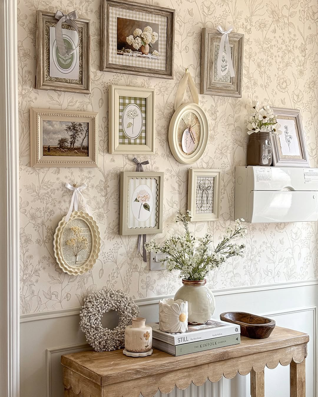 35 Hallway Wall Decor Ideas 2025 That Will Instantly Transform Your ...