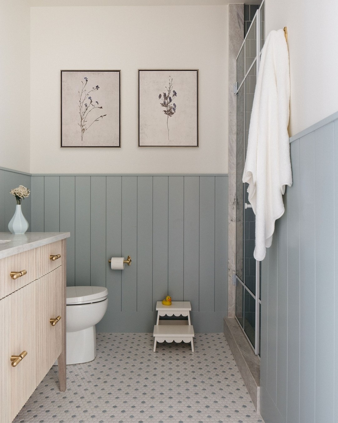 30 Bathroom Trends for 2025: The Hottest Designs, Colors & Must-Have ...