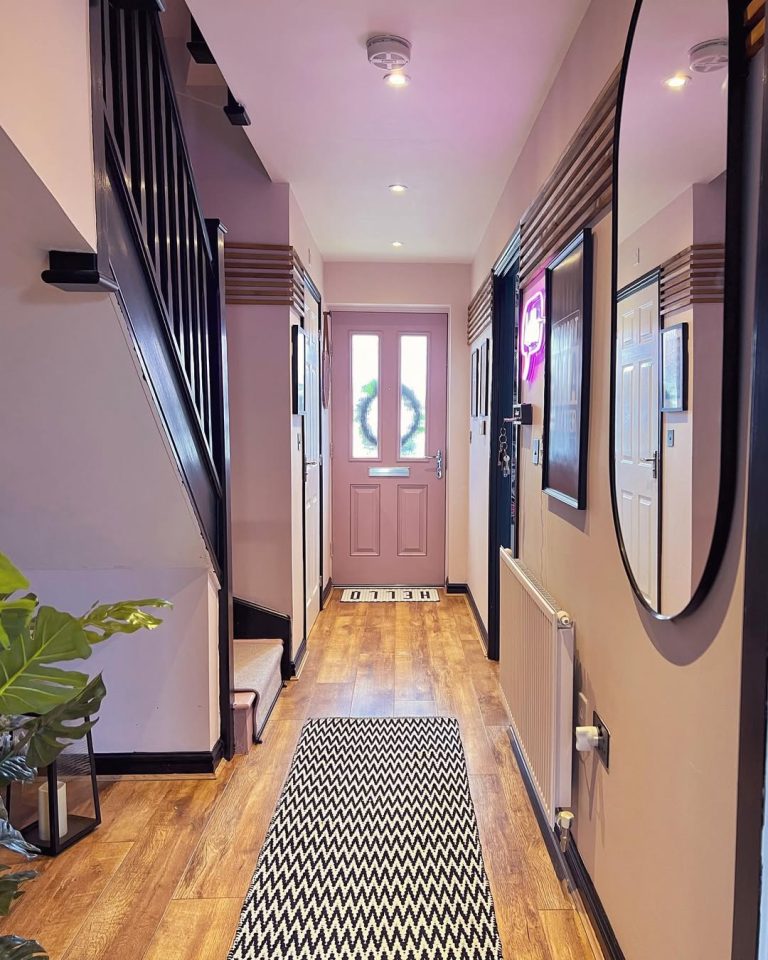 29 Narrow Hallway Ideas 2025: Stylish and Space-Saving Designs to ...