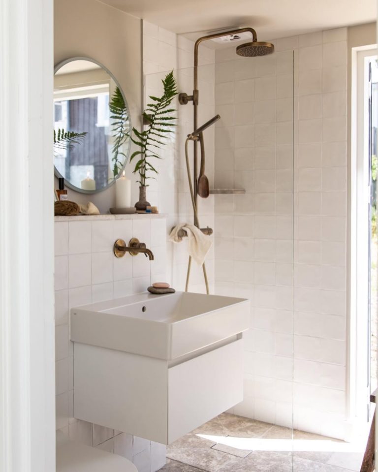 35 Small Bathroom Ideas: Stylish, Space-Saving and Budget-Friendly ...