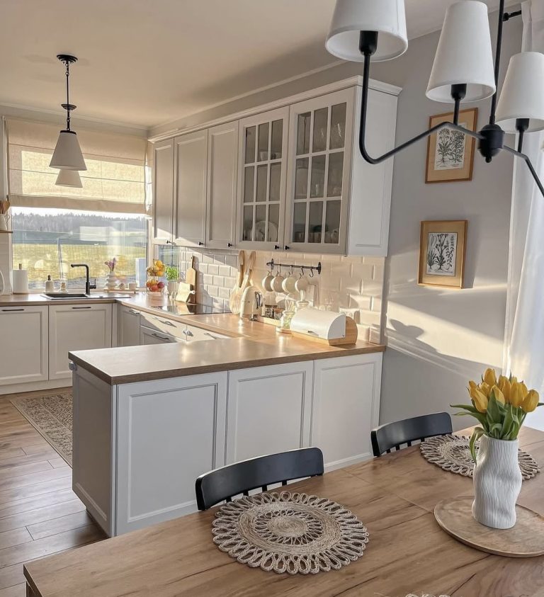 25 Best 2025 Kitchen Trends: Colors, Cabinets & Interior Design Ideas ...