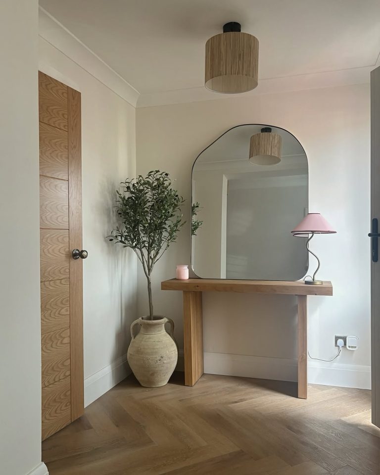 35 Entrance Hall Ideas 2025 That Blend Modern Style, Luxury Touches and ...