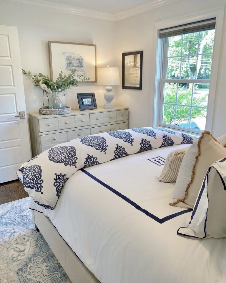 29 Bedroom Wall Decor Ideas That Will Instantly Elevate Your Space with ...