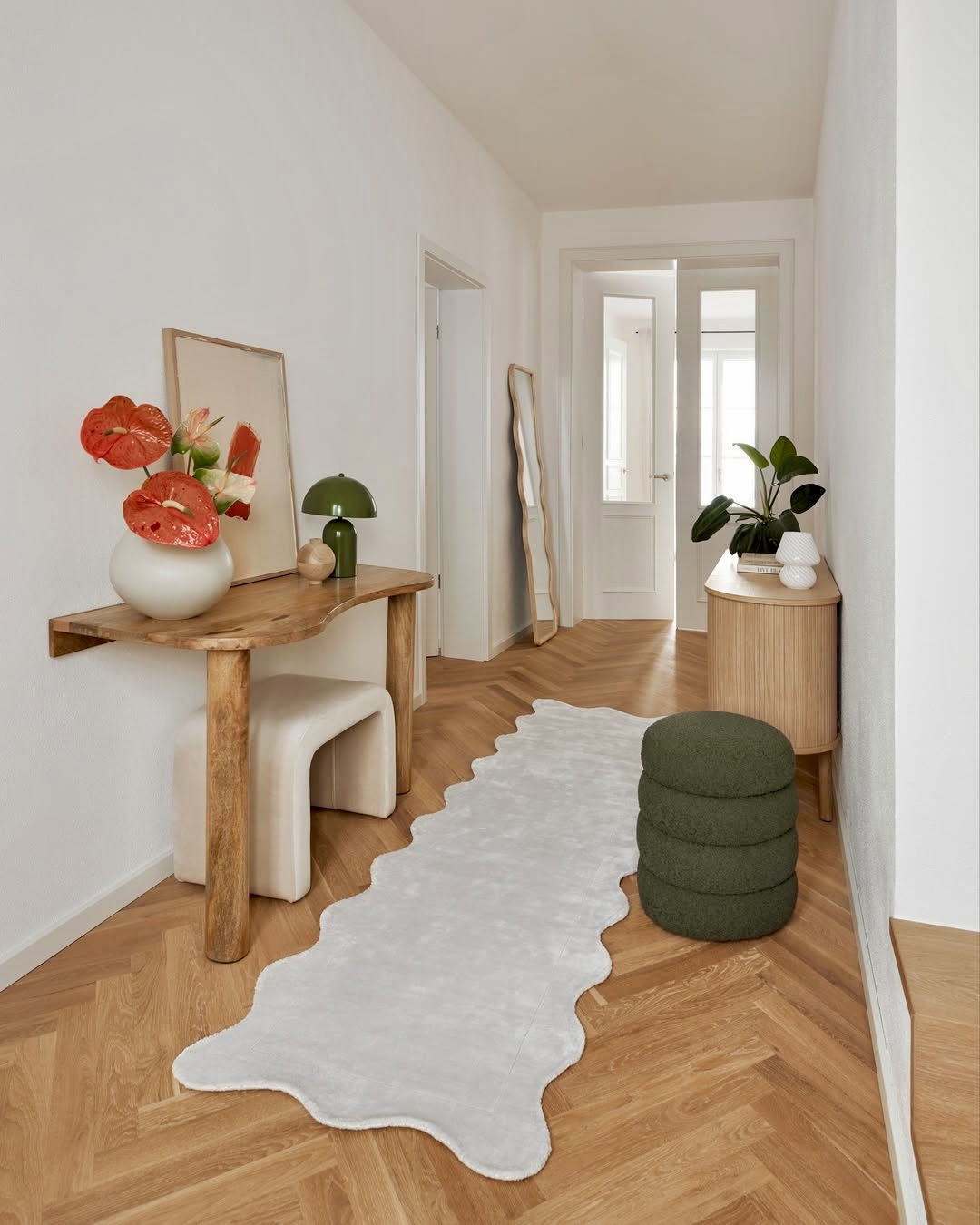 25 Modern Entryway Ideas for 2025 That Will Instantly Elevate Your Home ...