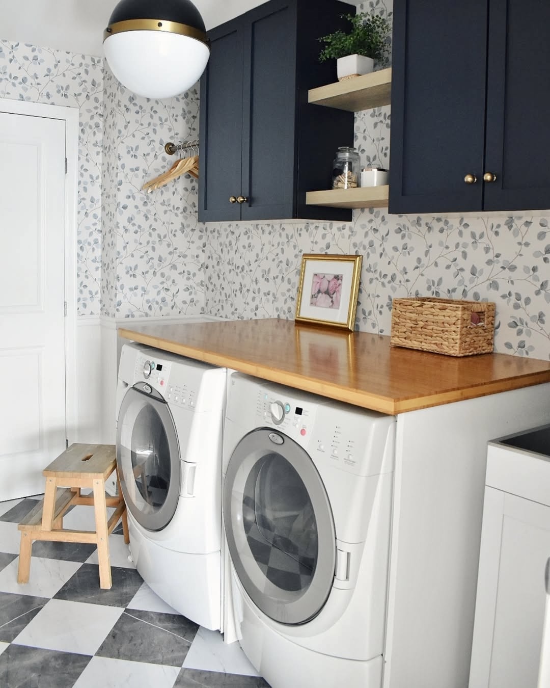 30 Tiny Laundry Room Ideas 2025 That Maximize Space and Style in the ...