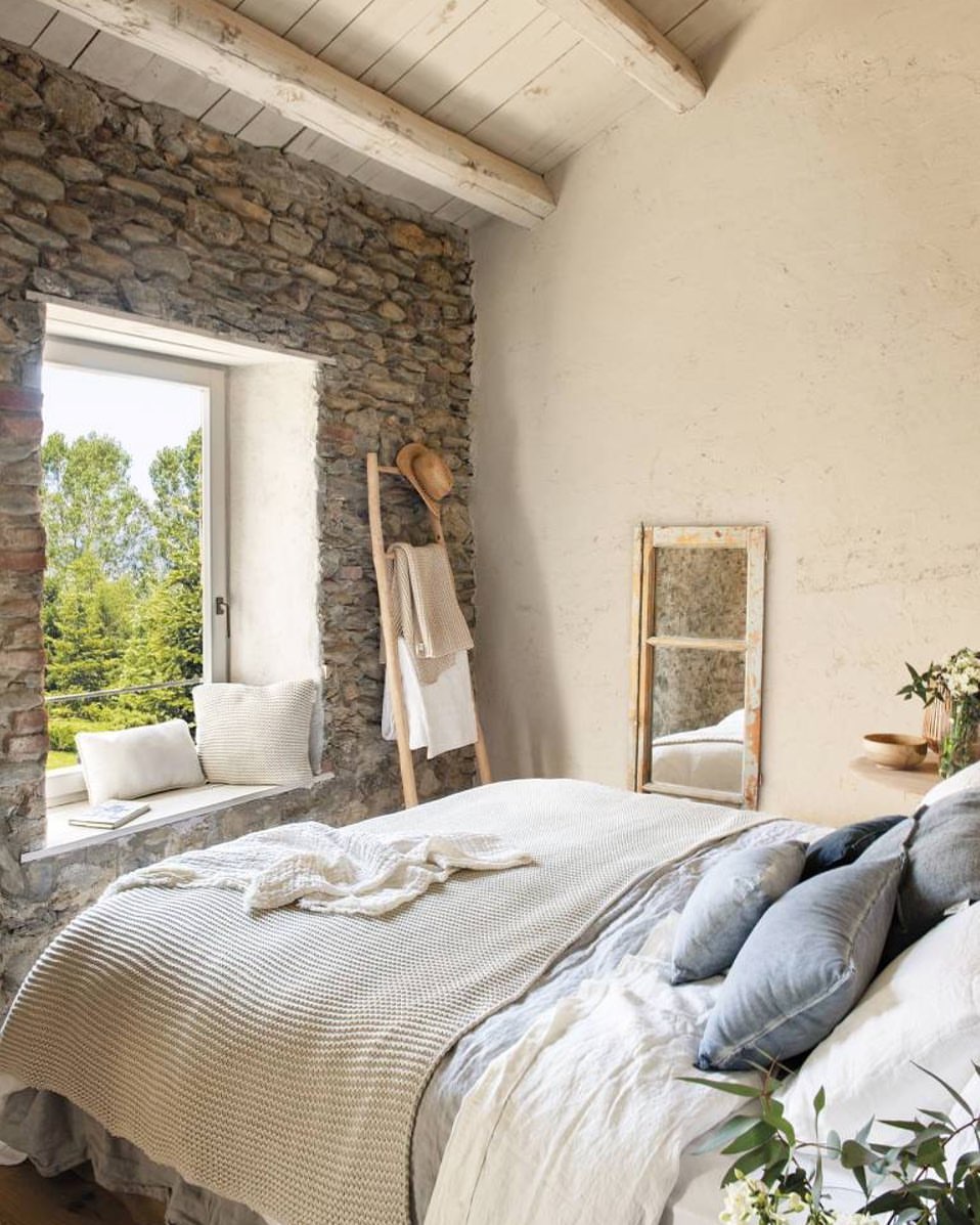 30 Rustic Bedroom Ideas 2025 That Are Cozy, Romantic, and Perfect for ...