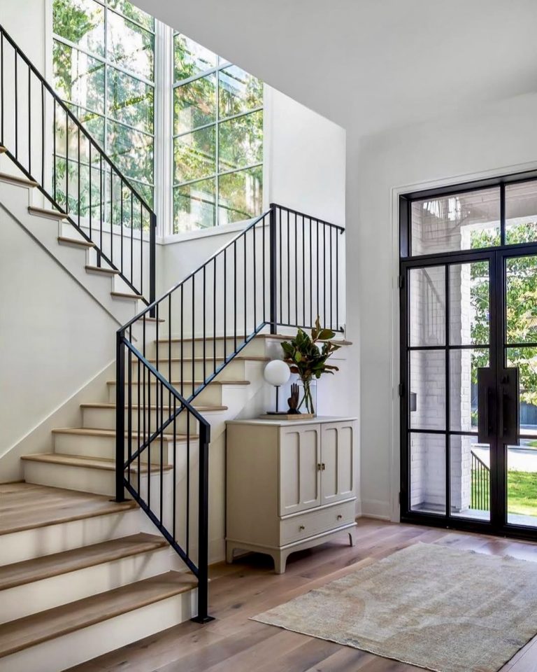 25 Modern Entryway Ideas for 2025 That Will Instantly Elevate Your Home ...