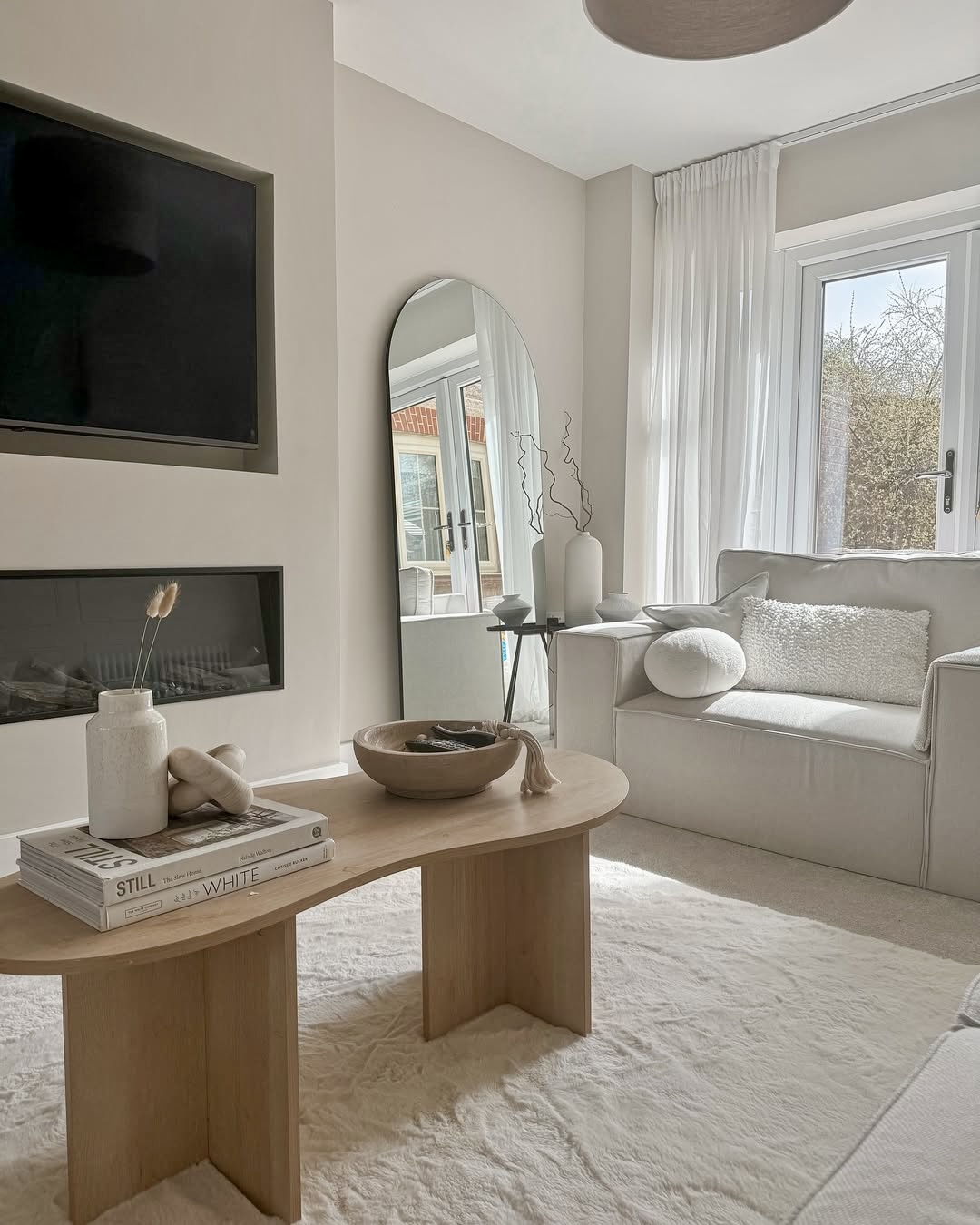 35 Neutral Living Room Ideas 2025 for a Stylish, Cosy, and Modern Home ...