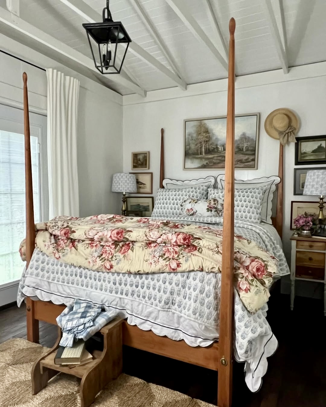 35 Country Bedroom Ideas That Blend Rustic Charm and Cozy Style ...