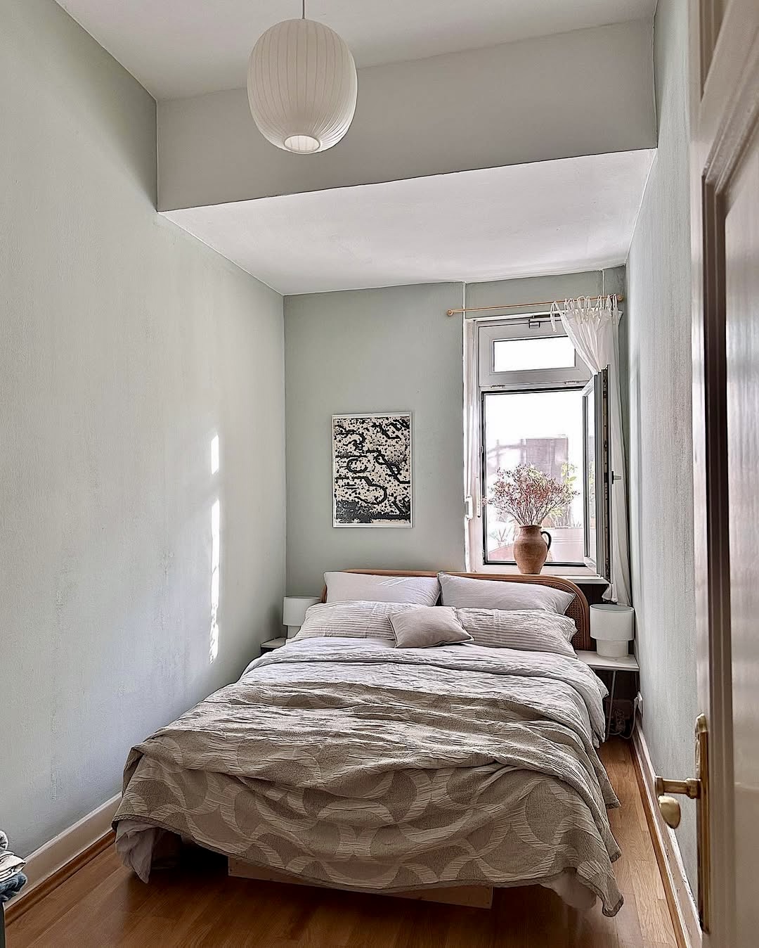 30 Bedroom Ideas for Small Rooms 2025 That Are Cozy, Stylish and Space ...