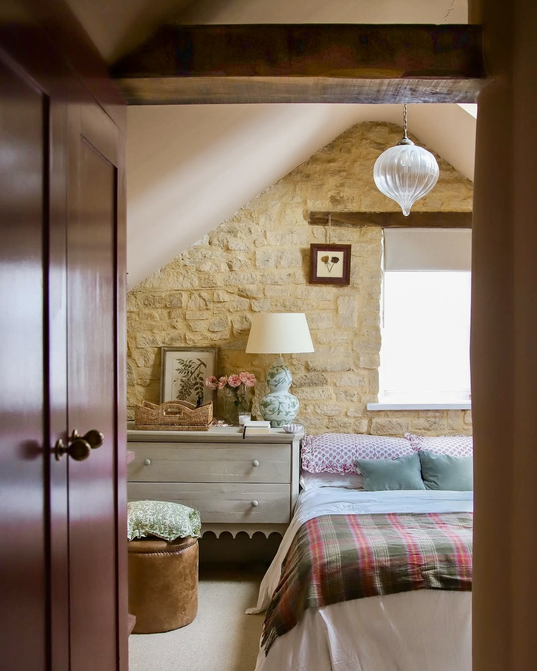 35 Country Bedroom Ideas That Blend Rustic Charm and Cozy Style ...
