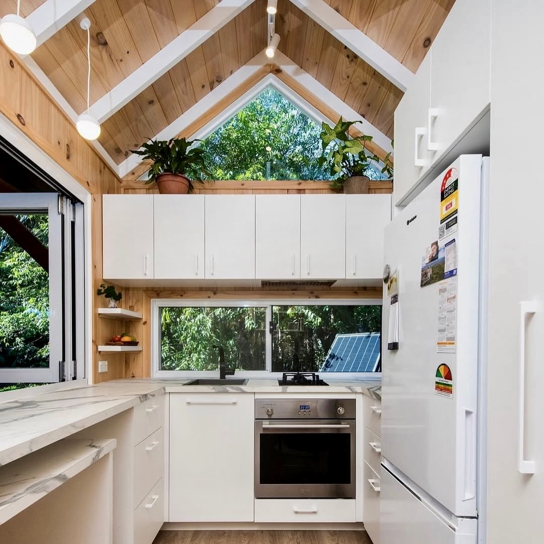 30 Tiny House Kitchen Ideas 2025 for Small Homes – Clever Layout ...