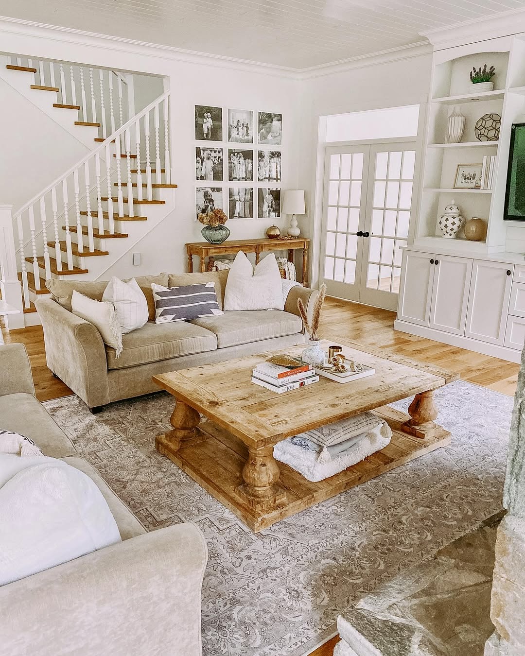 35 Farmhouse Living Room Decor 2025 Ideas That Blend Rustic Charm with ...