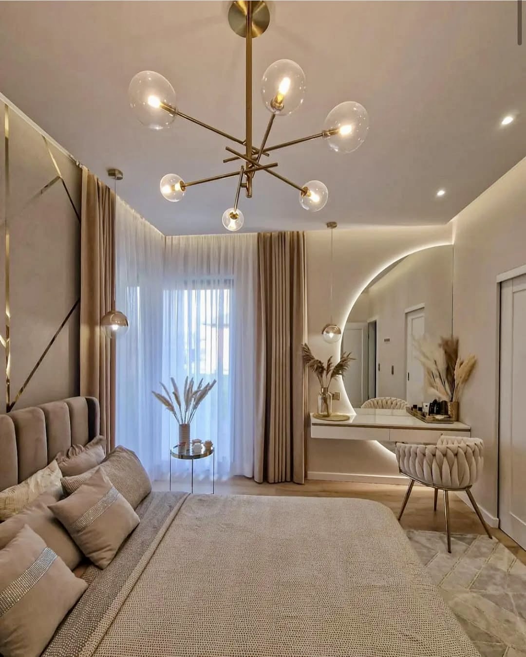 25 Woman Bedroom Ideas 2025 for a Feminine Grown, Classy, Cozy or ...