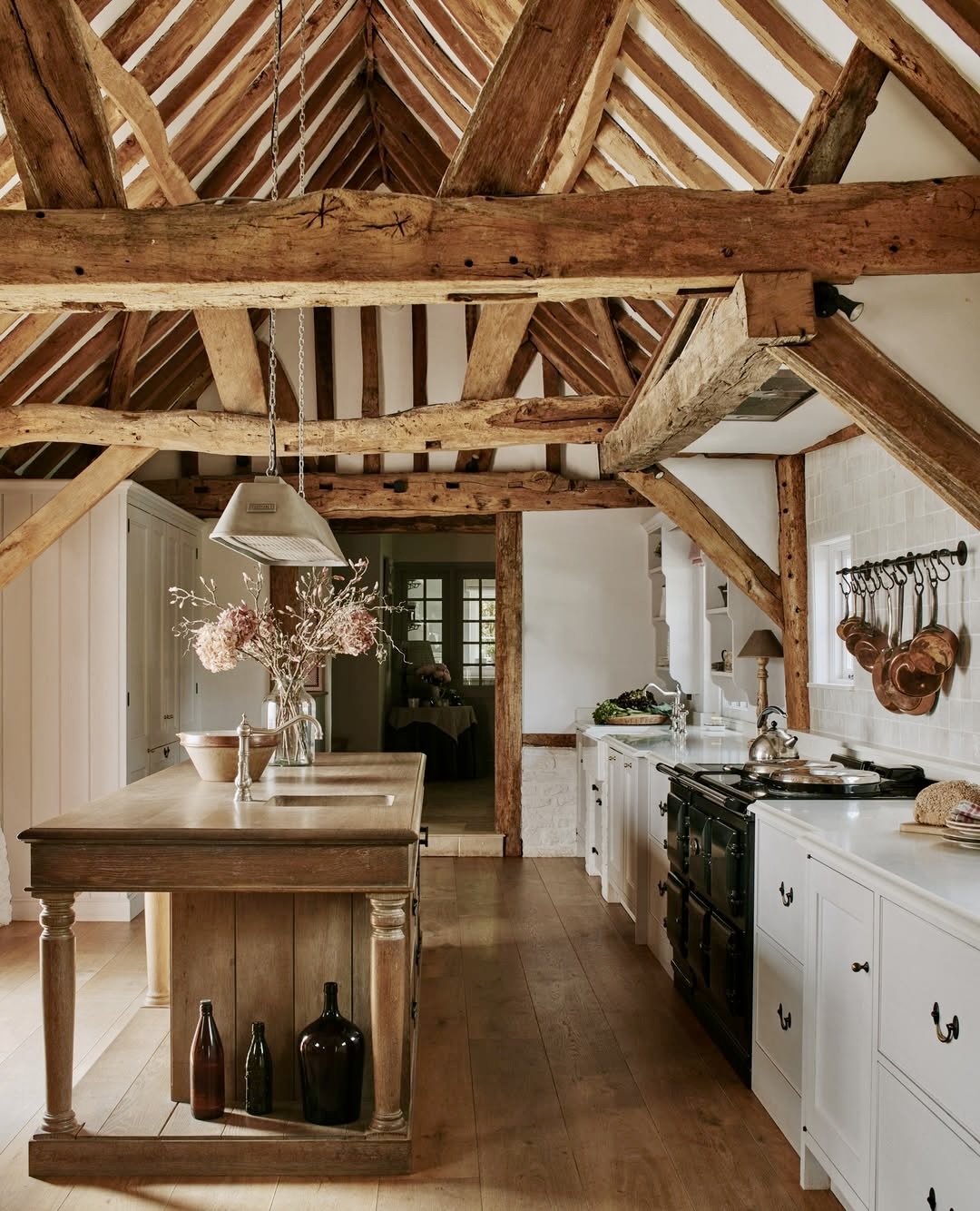 30 Rustic Kitchen Ideas 2025 That Blend Farmhouse Charm with Modern ...