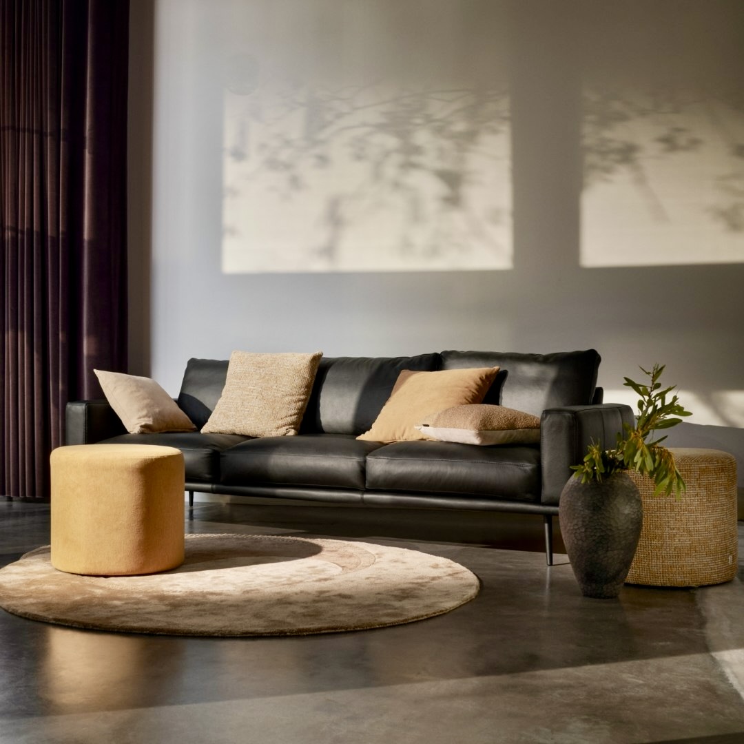 35 Black Sofa Ideas 2025 That Will Instantly Elevate Your Living Room ...