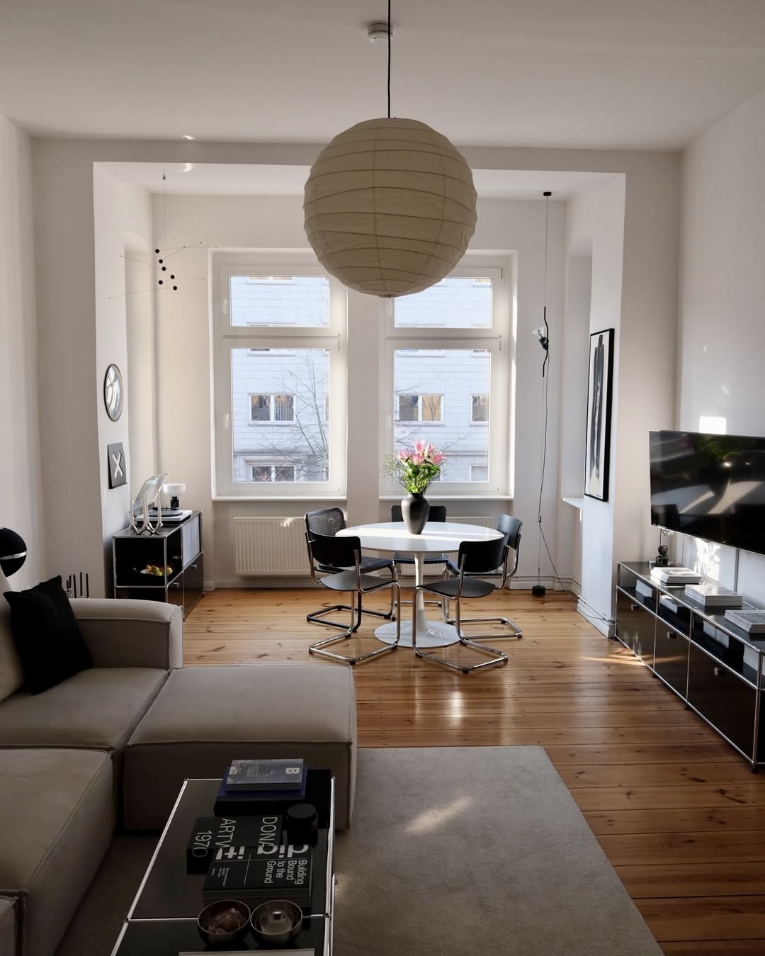 View of 10 Minimalist Apartment Ideas for Uncluttered Small Spaces - Livingetc