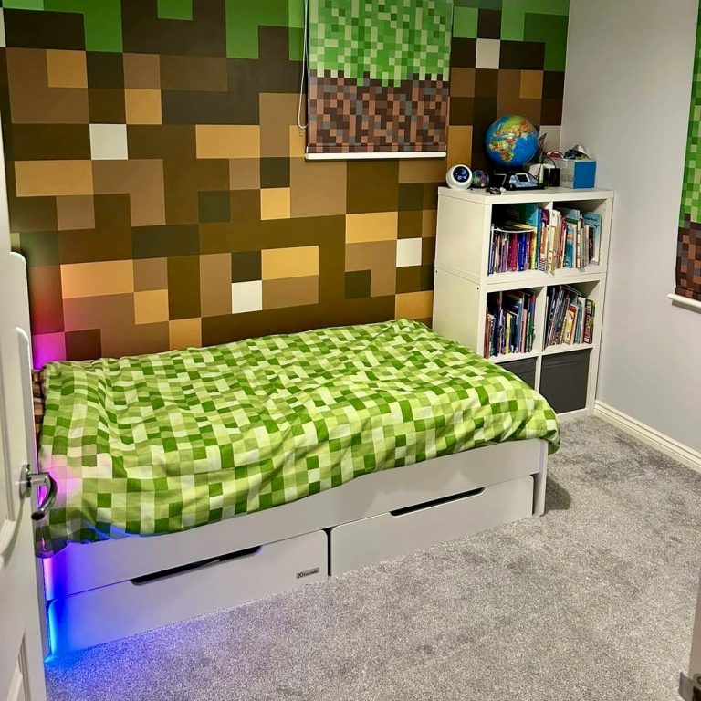 25 Minecraft Bedroom Ideas 2025 That Will Transform Any Kid’s Room into ...