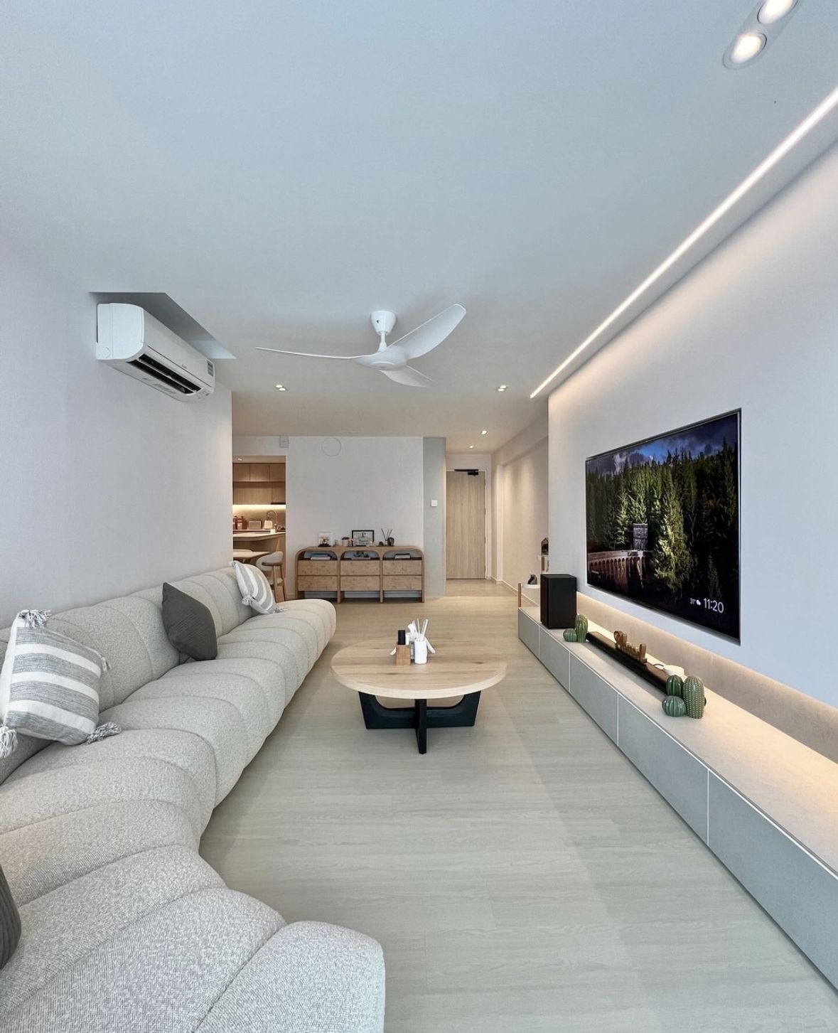 Rectangular Design Arrangement 29 Rectangle Living Room 2025 Ideas with Layout Tips, Decor Inspiration ...