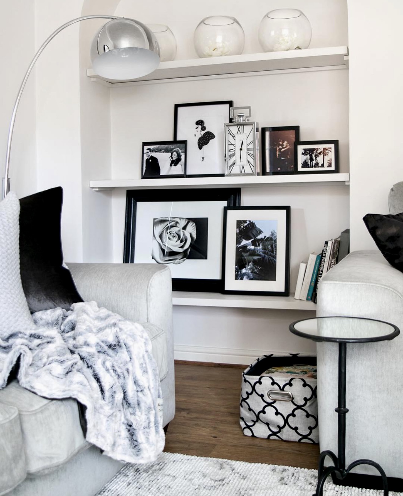 25 Built In Shelves Living Room Ideas That Will Instantly Elevate Your ...