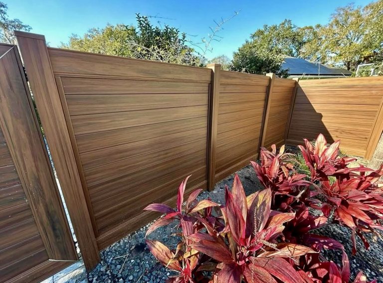 30 Privacy Fence Ideas That Blend Style, Security and Budget-Friendly ...
