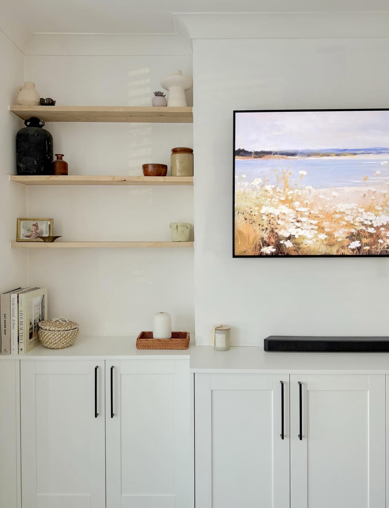 25 Built In Shelves Living Room Ideas That Will Instantly Elevate Your ...