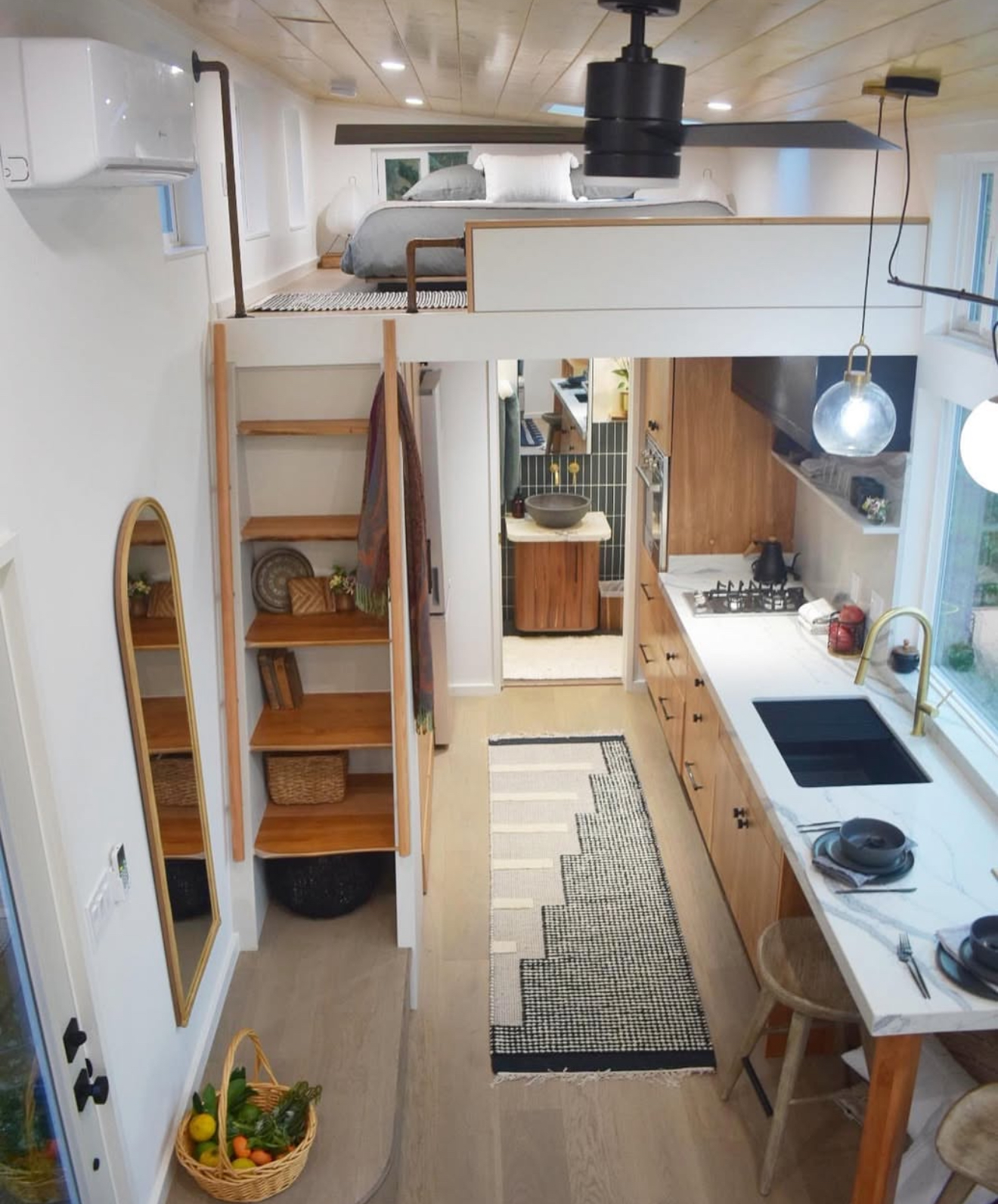 25 Storage Ideas for Small Spaces That Will Instantly Declutter Your ...